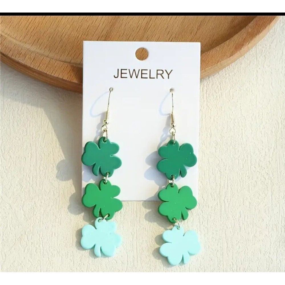 St Patrick's Day 3 Clover Design Dangle Acrylic‎ Earrings New In Packaging